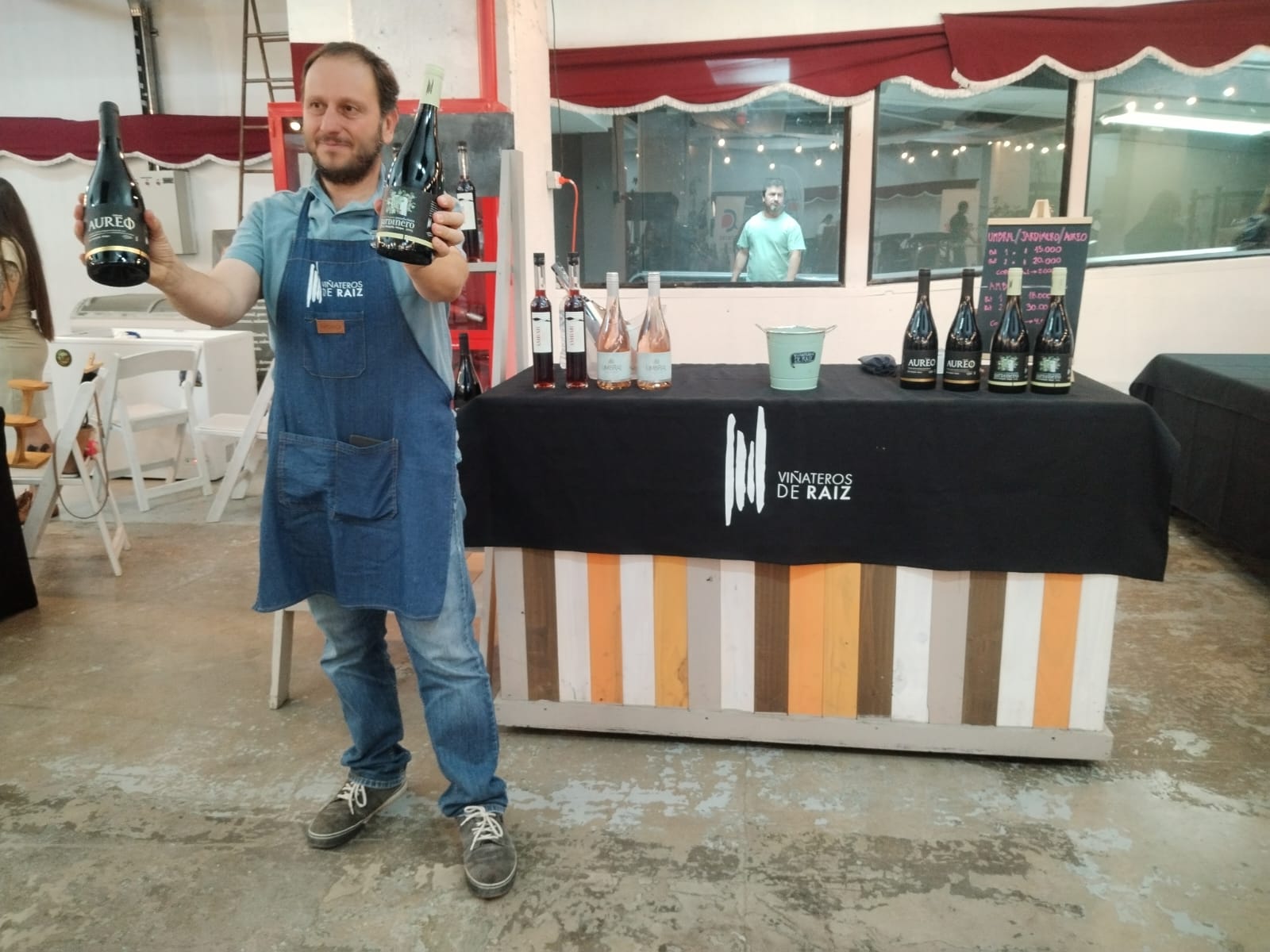 Vinos y emprendimiento marcan el inicio de “Melipilla en Copas” en Mall Espacio Urbano
