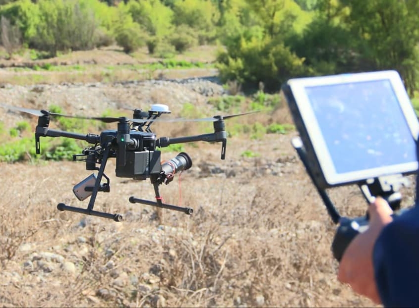 Atacan con disparos a dron que inspeccionaba red eléctrica en Curacaví