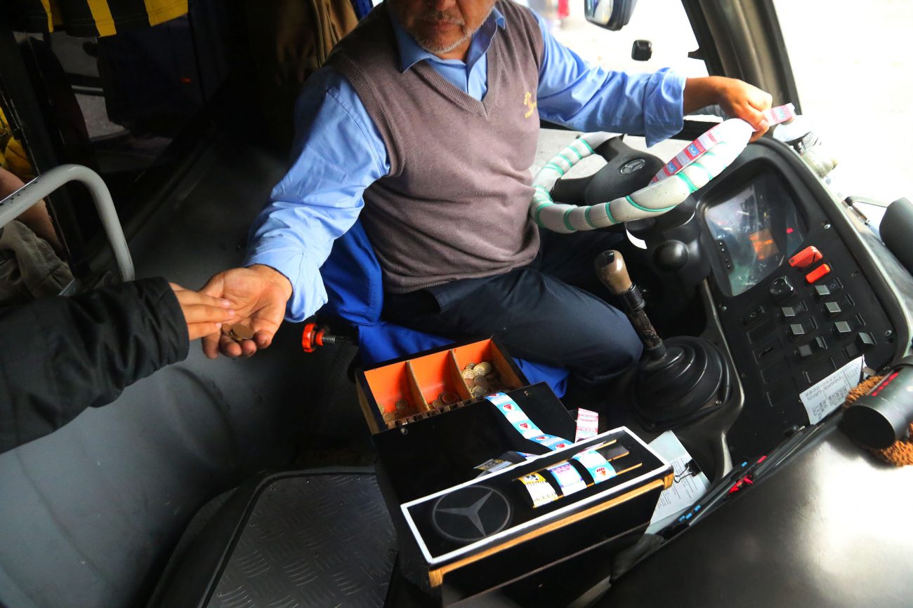 Desmienten rumor sobre fin de tarifa rebajada para escolares y adultos mayores en buses rurales en Talagante