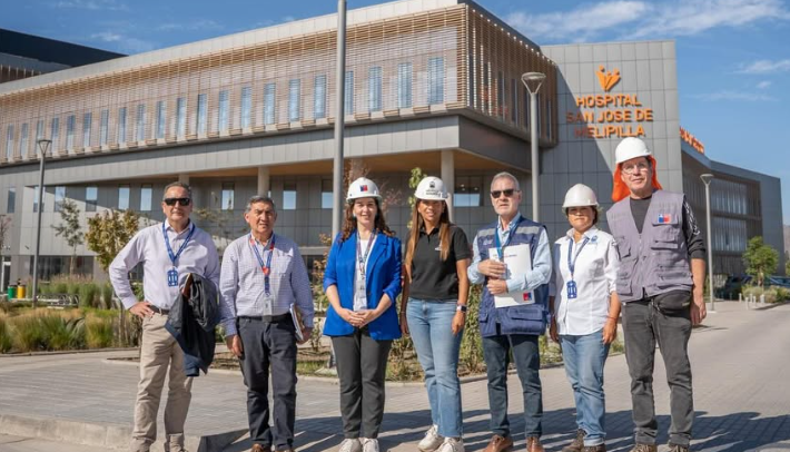Autoridades fiscalizan avances en obras viales para el nuevo Hospital de Melipilla