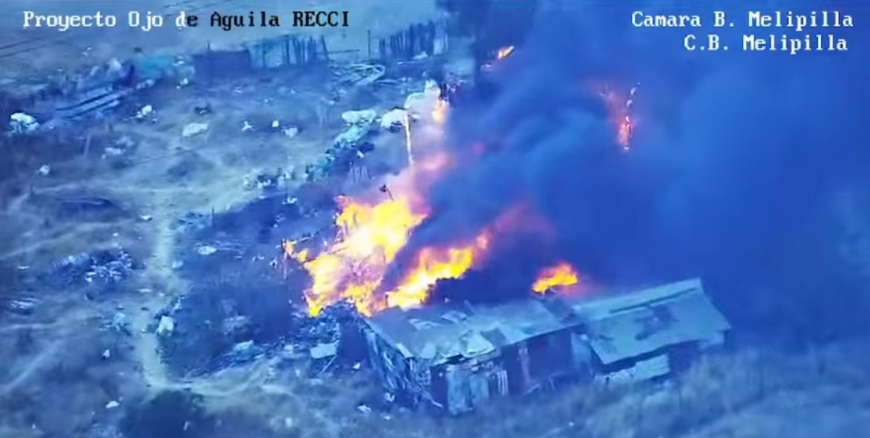 Incendio ocurrido ayer en Melipilla, expone riegos que existe en la toma del cerro Sombrero