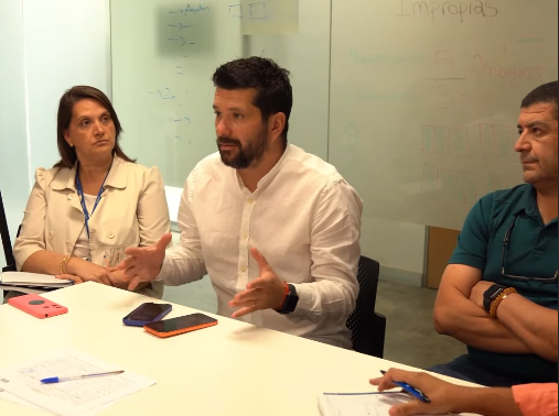 Municipio de Padre Hurtado coordina plan de aguas lluvias para villas afectadas